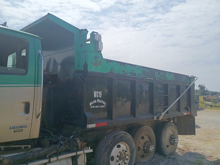 2008-sterling-l9500-image-82