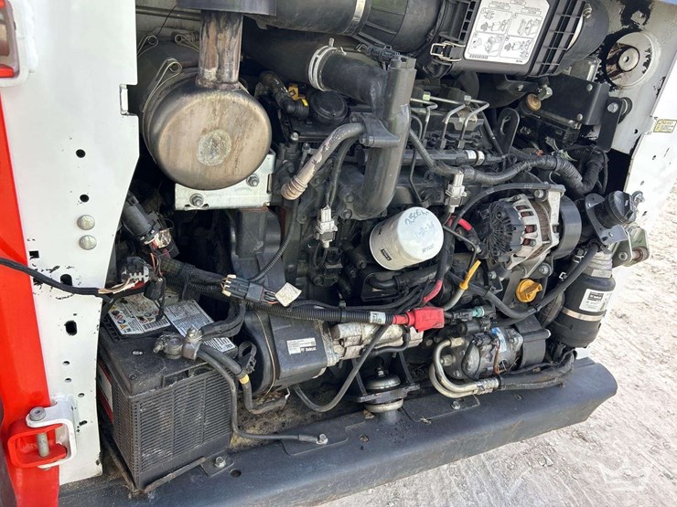 2020-bobcat-t650-image-8