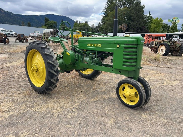 john-deere-h-image-7