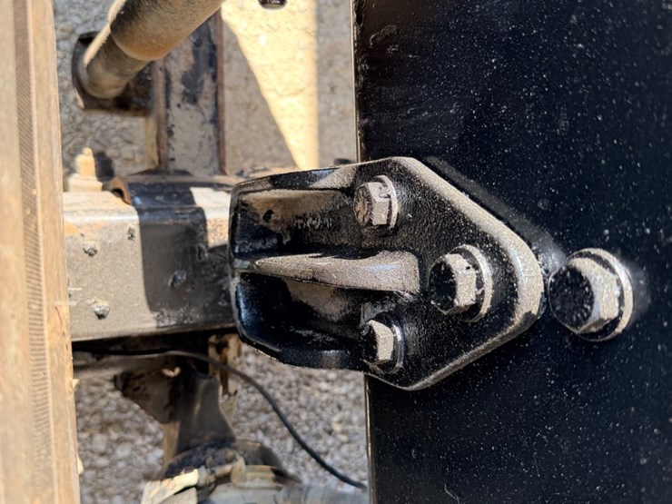 2016-western-star-4700-image-85