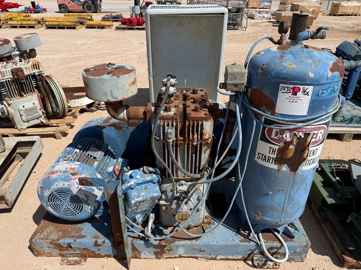 quincy-model-390,-69.2-cfm-/-200-psi-industrial-air-compressor-p/b-25-hp-electric-motor-mtd-on-skid-image-1