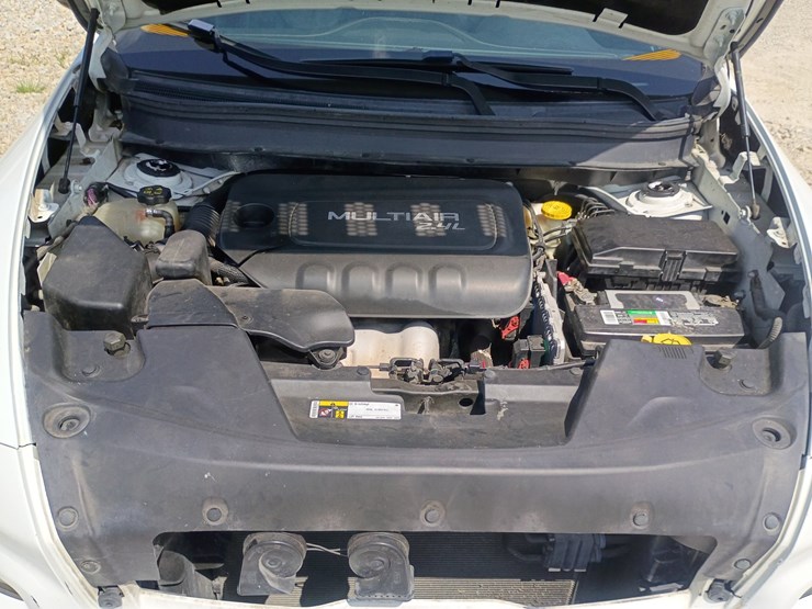 2014-jeep-cherokee-image-17