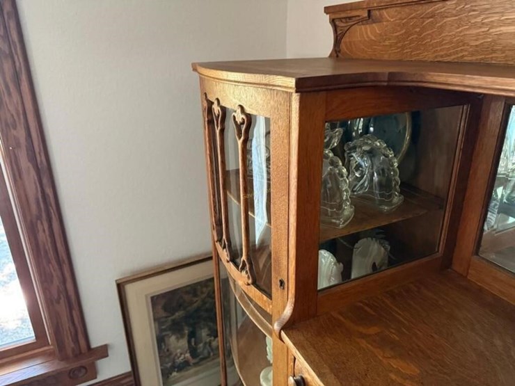 secretary-cabinet-image-5