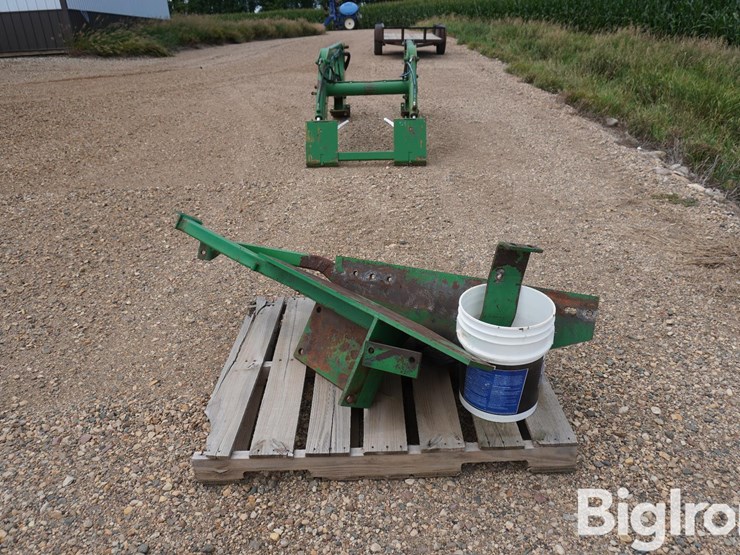 john-deere-158-image-2