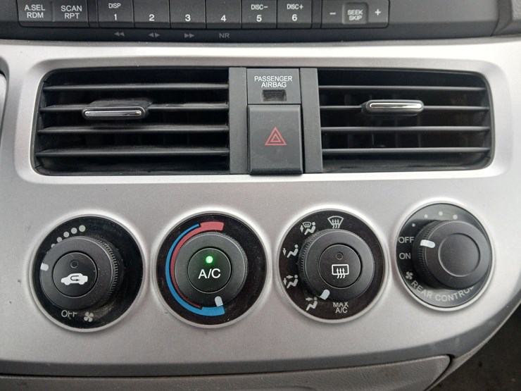 2008-honda-odyssey-image-42