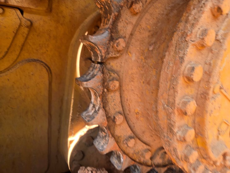 2005-caterpillar-d5n-xl-image-78