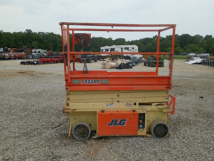 jlg-1932rs-image-1