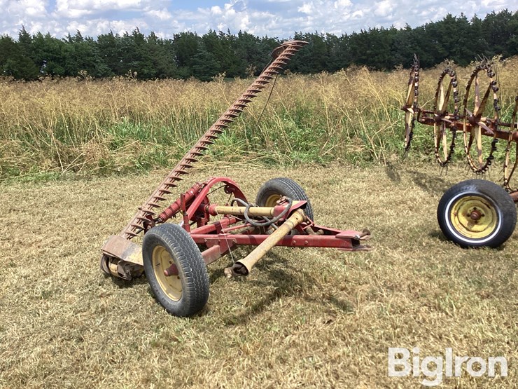 new-holland-455-image-3