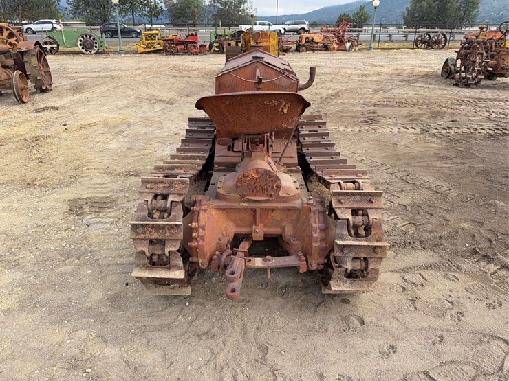 cletrac-crawler-image-4