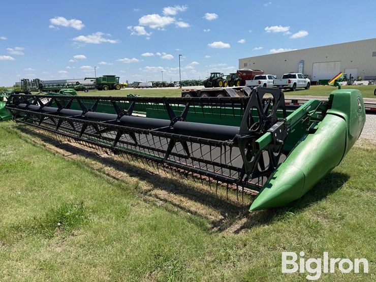 2009-john-deere-635d-image-1