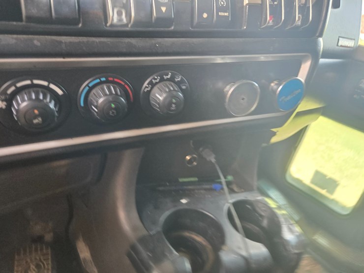 2006-kenworth-w900-image-64