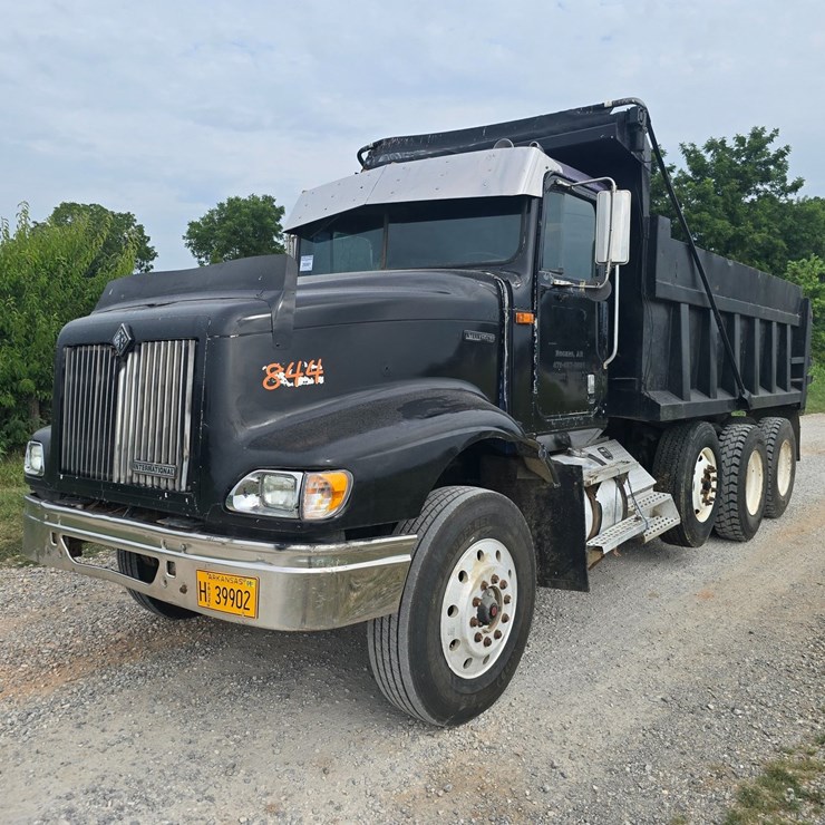1993 INTERNATIONAL 9400