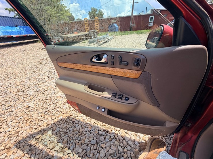 #25037-•-1998-lincoln-continental-passenger-car-image-54