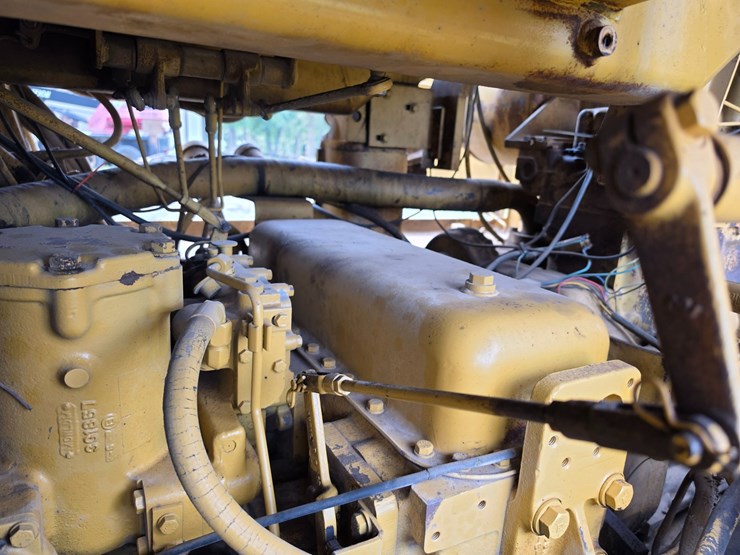1983-caterpillar-973-image-33