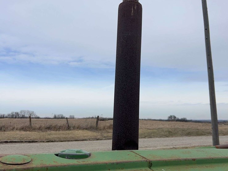 john-deere-60-image-14