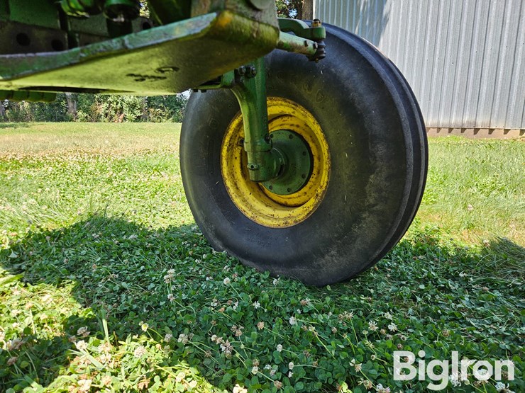 1982-john-deere-4440-image-18