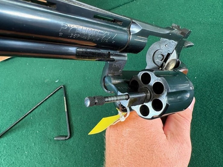 colt-python-357-mag-ctg-revolver-image-14