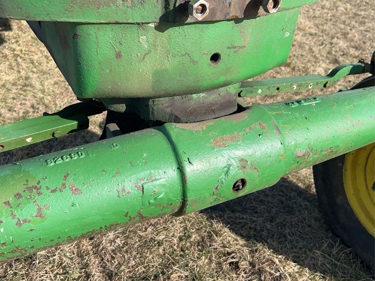 john-deere-720-image-21
