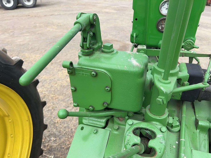 john-deere-h-image-32