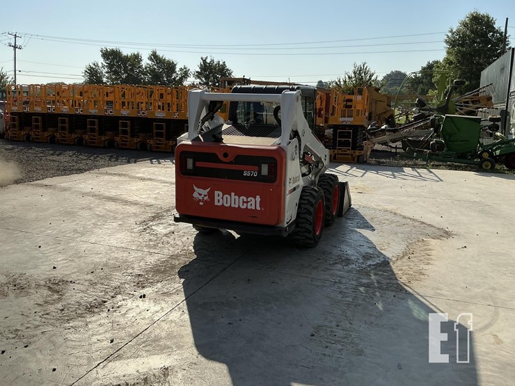 2013-bobcat-s570-image-4
