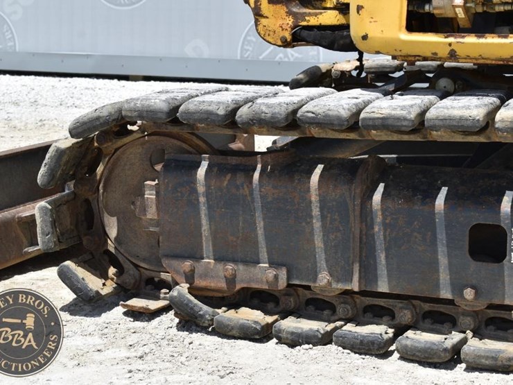 2016-komatsu-pc55mr-5-image-41