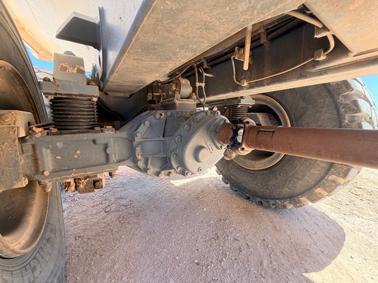 2019-terex-ta300-image-11