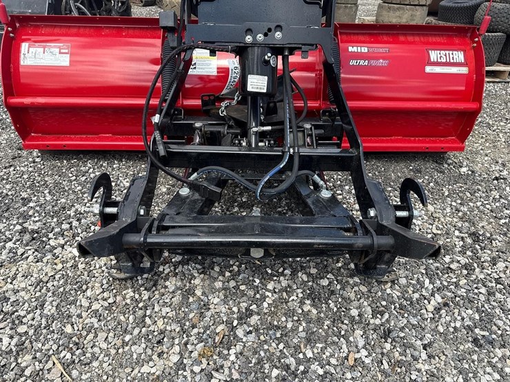 western-90”-7.5-ms-s-w/quad-plow-image-10