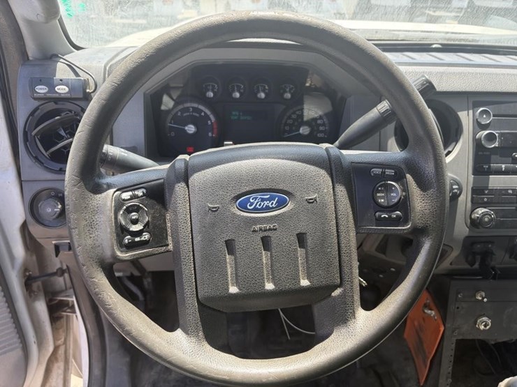 2012-ford-f450-image-18