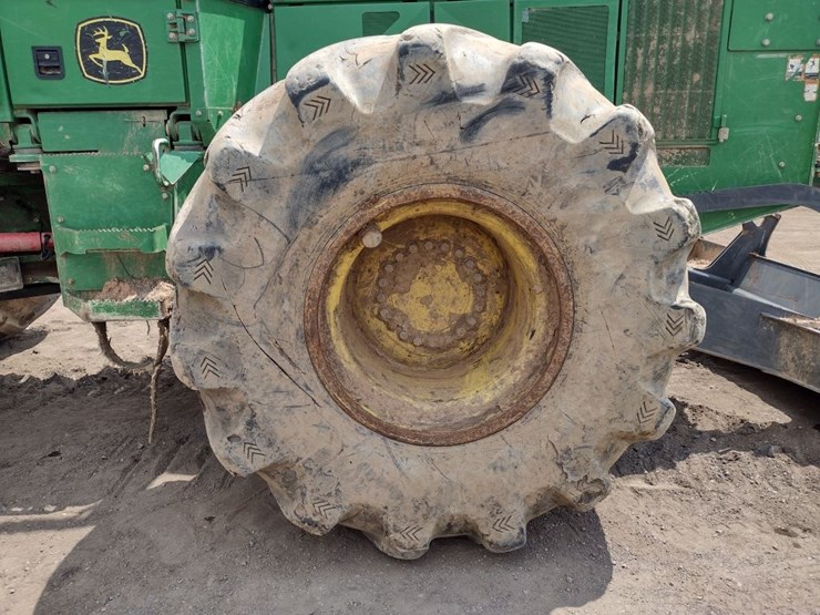 deere-648l-image-45