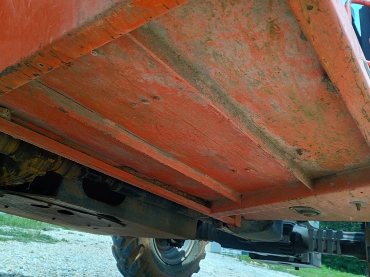 2004-jlg-g6-42a-image-73