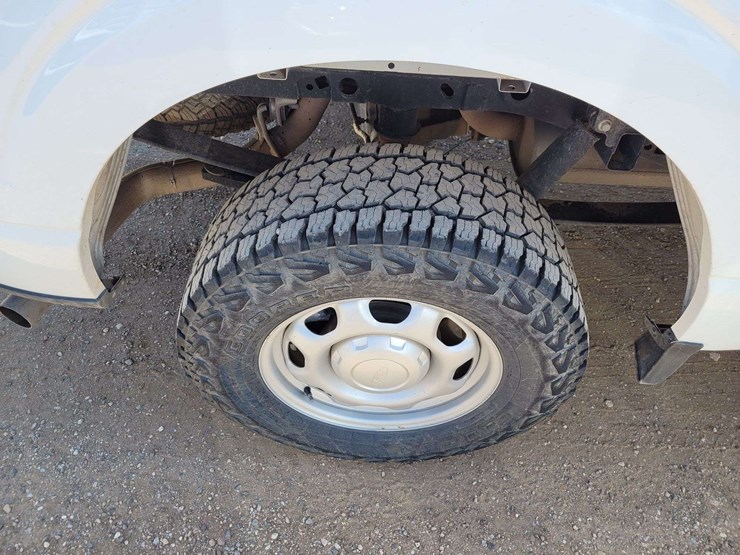 2022-ford-6.5-image-4