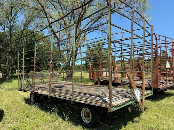 ami-bale-rack-&-gear-image-4