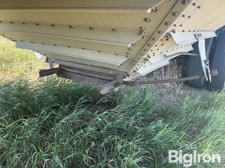 1981-wilson-grain-trailer-image-19
