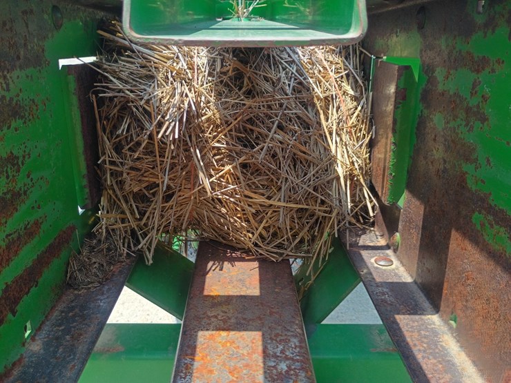 john-deere-348-image-20