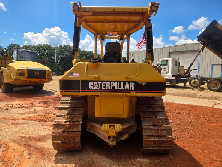 2005-caterpillar-d5n-xl-image-7