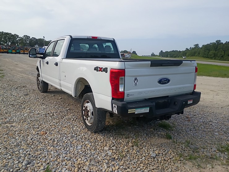 2018-ford-f350-image-5
