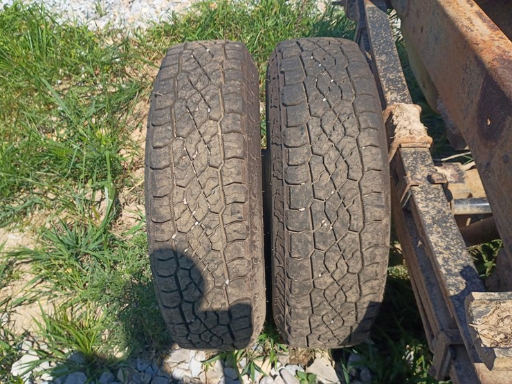 2001-chevrolet-silverado-3500-image-61