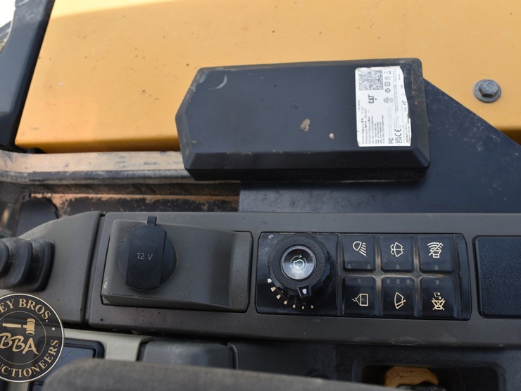 2023-caterpillar-303cr-image-48