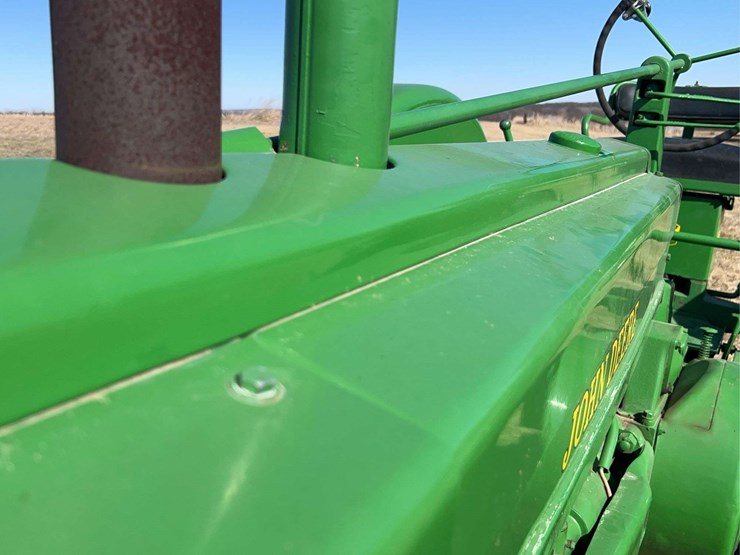 john-deere-model-b-image-13