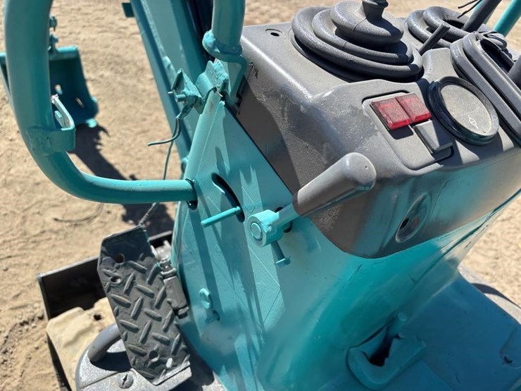 kobelco-sk007-image-21