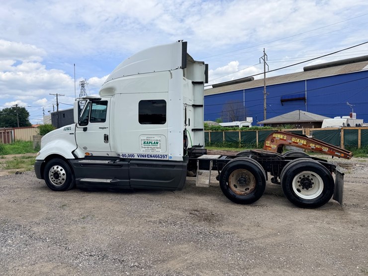 2014-international-prostar-image-7