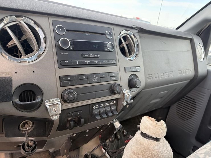 2012-ford-f450-image-19