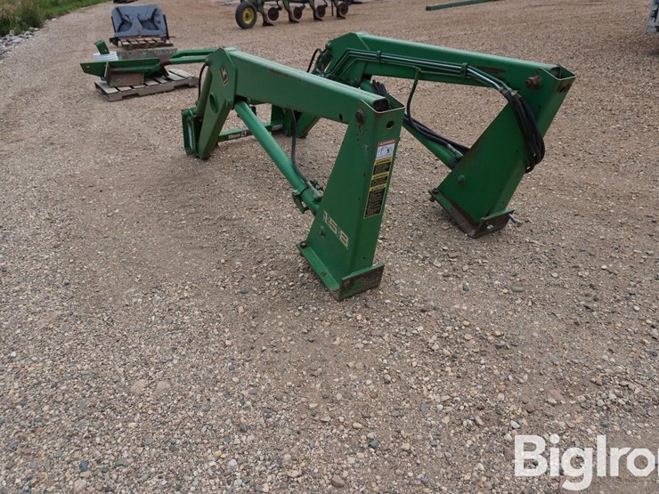 john-deere-158-image-7