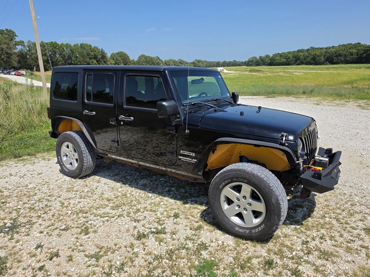 2015-jeep-wrangler-image-21
