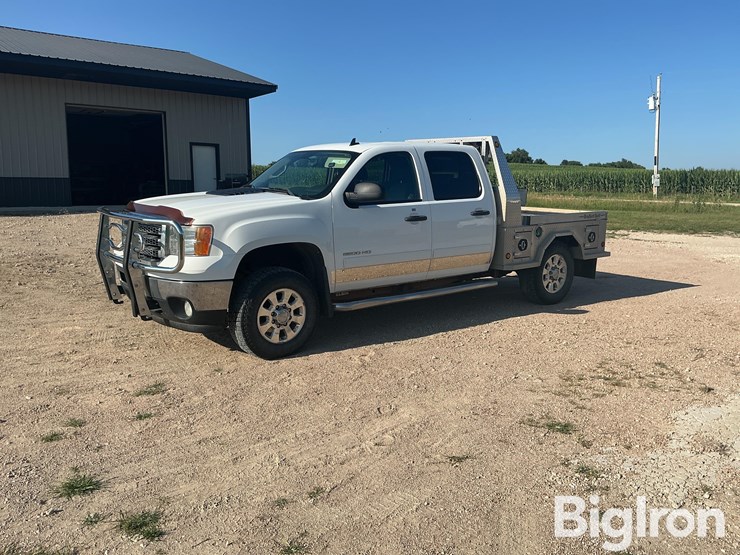 2012-gmc-sierra-2500-image-1