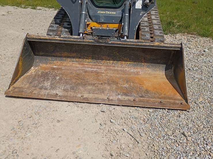 deere-325g-image-57
