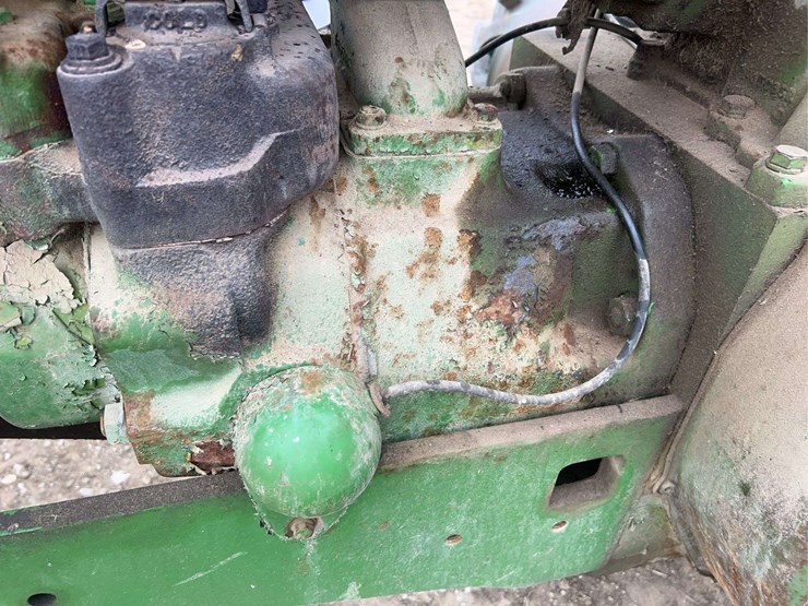 john-deere-620-image-57