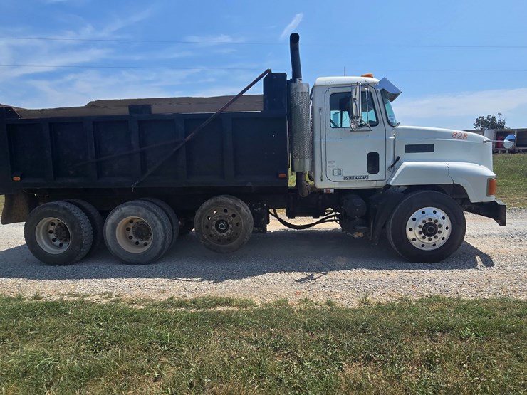 1994-mack-ch613-image-20