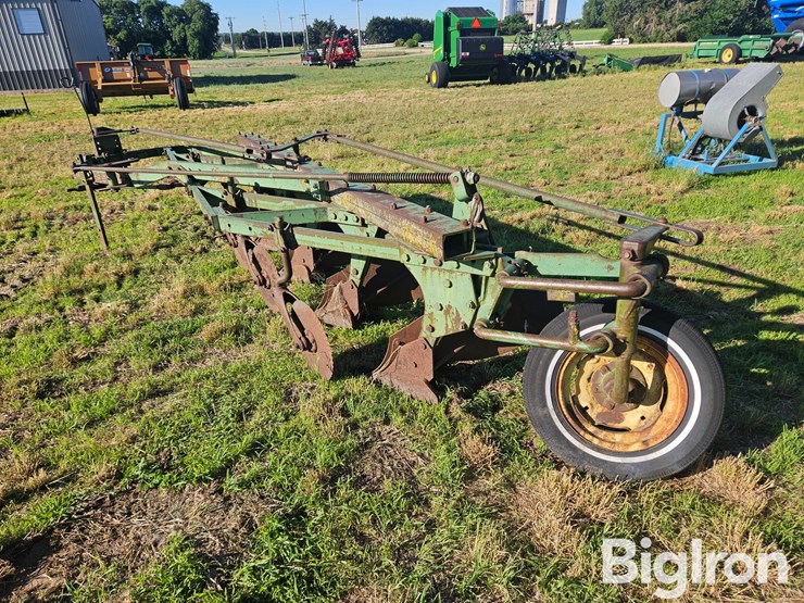 john-deere-5-image-7