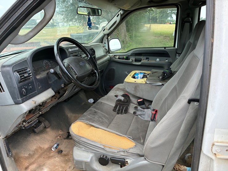 2004-ford-f250-image-7